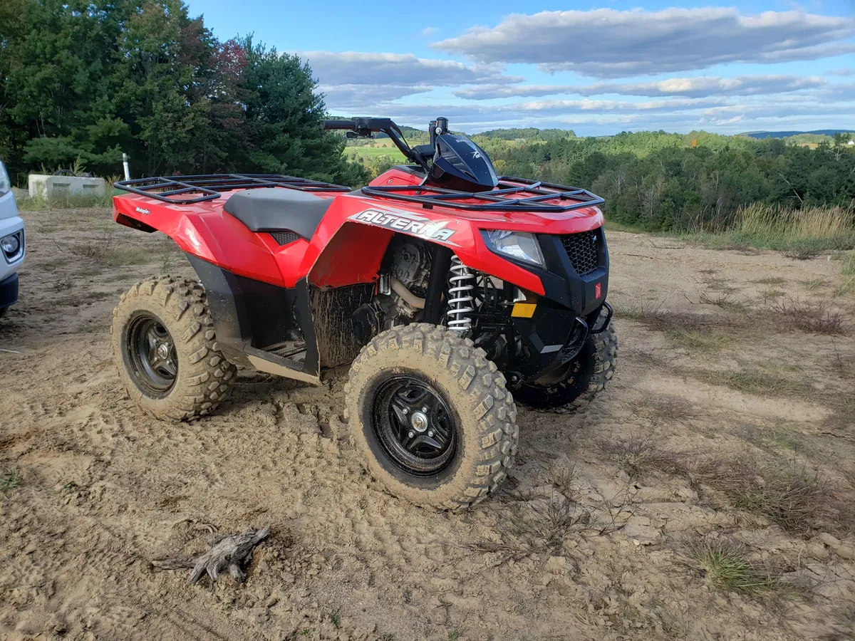 Arctic Cat Alterra — prêt pour le sentier — photo Patrice Rivest, GRIP365