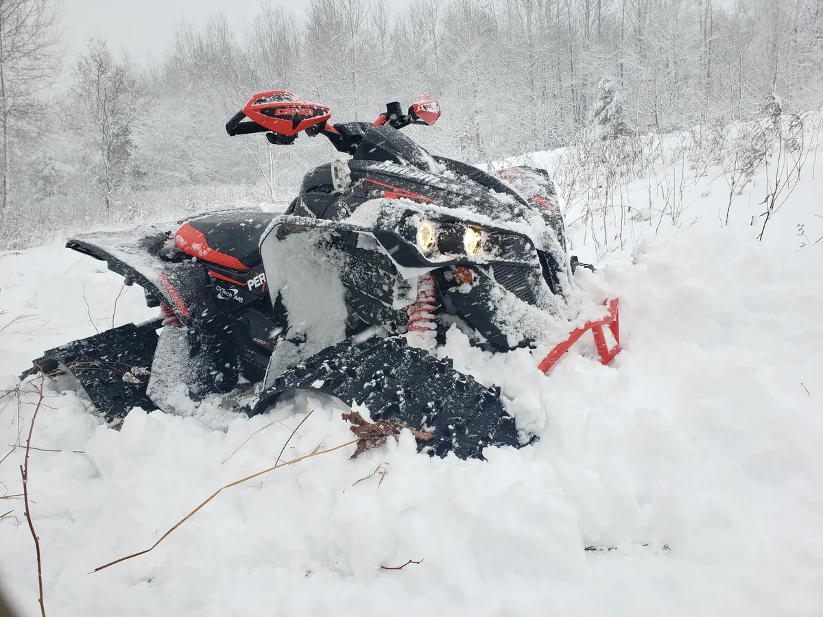 Can-Am Renegade sur chenilles, première neige — photo Patrice Rivest, GRIP365