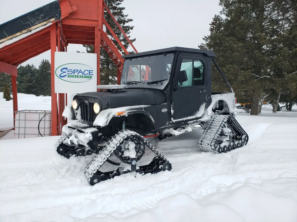 Mahindra Roxor sur chenilles — photo Patrice Rivest, GRIP365
