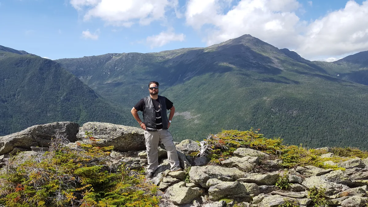Sommet conquis — le Nord-Est en VTT et à moto — photo Patrice Rivest, GRIP365