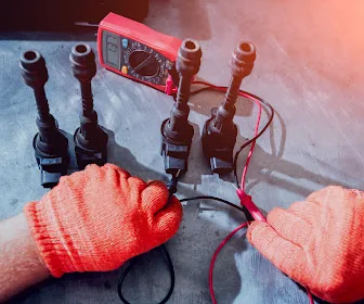Vérification électrique du moteur — entretien préventif au quai